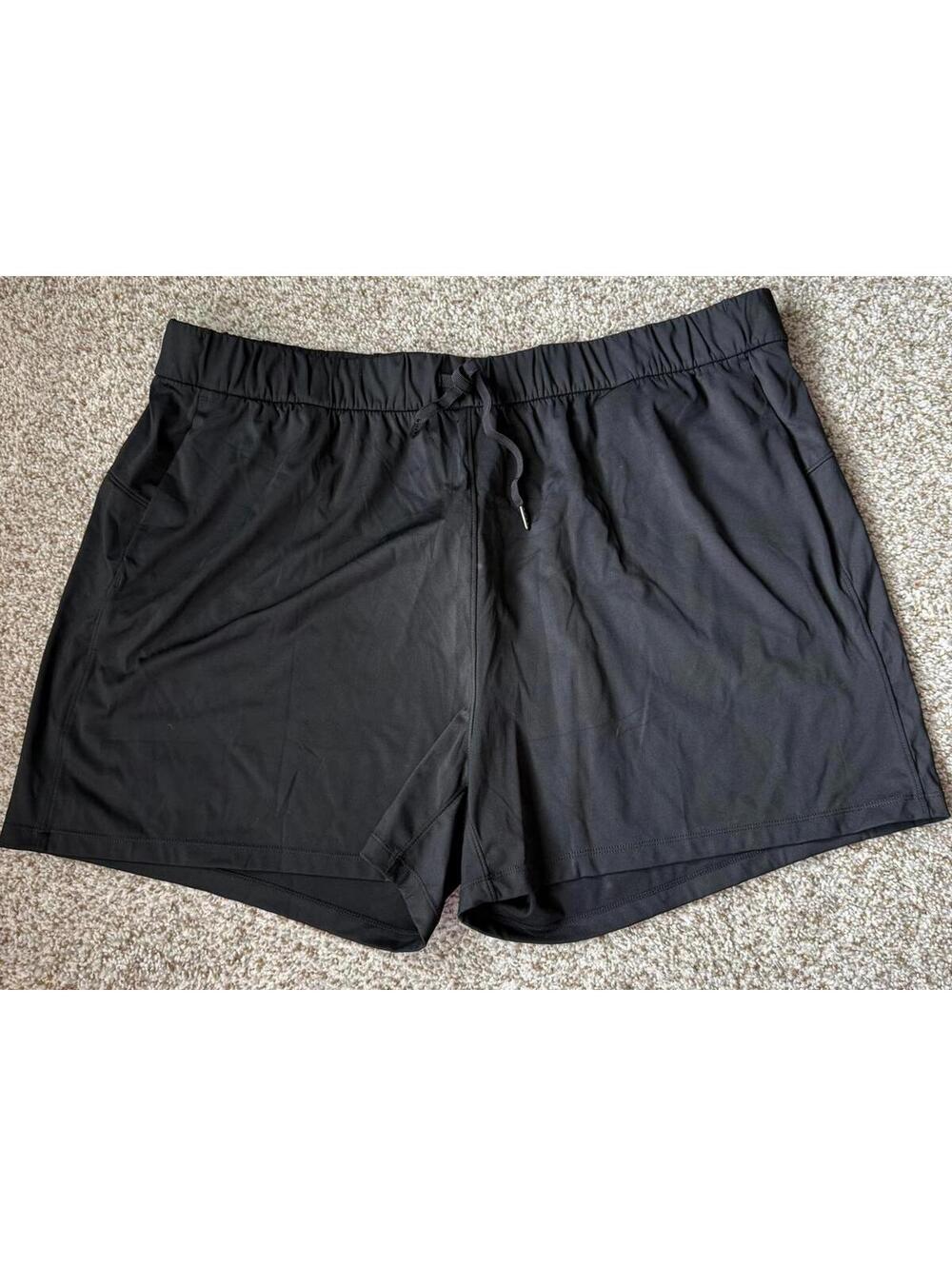 WILLIT Womens Casual Athletic Black Shorts XXXL Inseam 3.5 Stretch Pockets